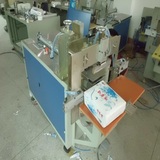 Napkin packaging machine